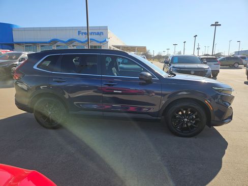 Certified 2023 Honda CR-V Sport image 4