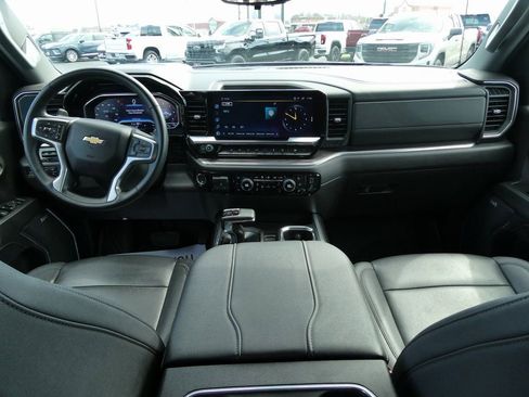 Certified 2024 Chevrolet Silverado 1500 LTZ w/ Technology Package AWD/4WD image 21