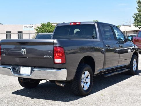 Used 2021 RAM 1500 Classic SLT AWD/4WD image 8