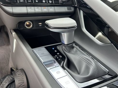 New 2026 Hyundai Elantra Hybrid FWD image 27