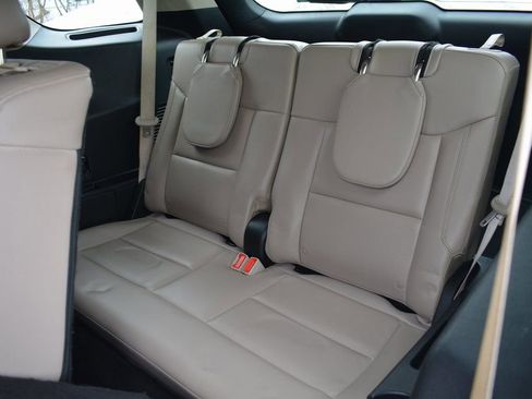 Used 2023 Ford Explorer XLT w/ Equipment Group 202A image 22