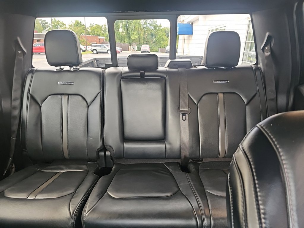 Used 2017 Ford F150 Platinum w/ Equipment Group 701A Luxury AWD/4WD image 10