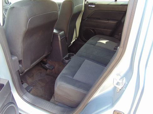 Used 2014 Jeep Patriot Sport w/ Power Value Group AWD/4WD image 3