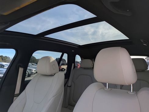 Used 2019 BMW X5 xDrive40i w/ Convenience Package image 25