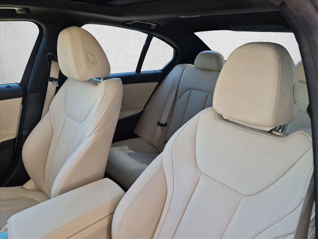 Used 2020 BMW 330i Sedan w/ Convenience Package RWD image 15