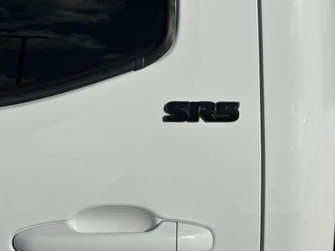 Certified 2019 Toyota Tacoma SR5 image 28