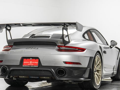 Used 2018 Porsche 911 GT2 RS w/ Weissach Package image 9