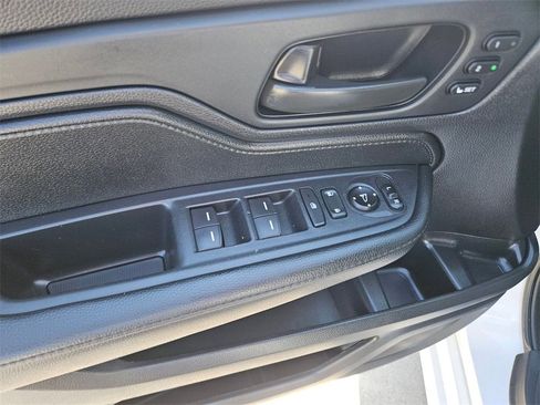 Used 2025 Honda Odyssey Sport-L image 15