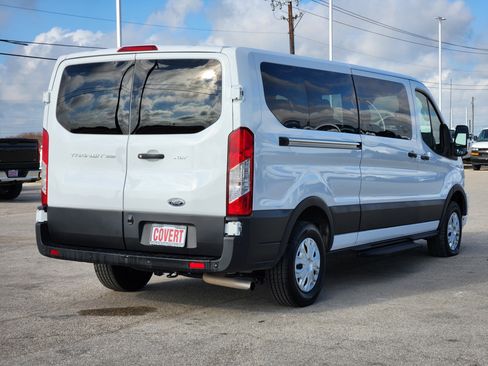 Used 2025 Ford Transit 350 XLT RWD image 5