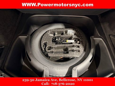 Used 2020 Jeep Grand Cherokee Limited image 17