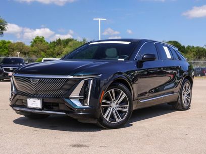 Certified 2024 Cadillac Lyriq Luxury w/ LPO, Floor Liner Package