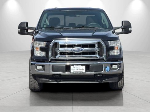 Used 2017 Ford F150 XLT w/ Trailer Tow Package image 10