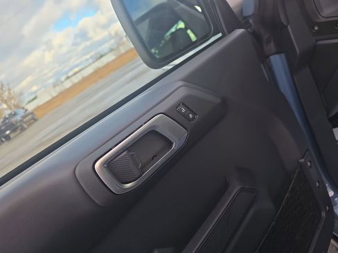 New 2025 Ford Bronco Badlands image 12