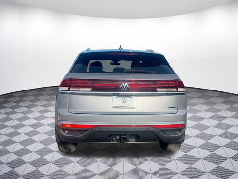New 2026 Volkswagen Atlas Cross Sport SE AWD/4WD image 10