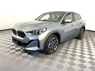 New 2025 BMW X2 xDrive28i w/ Premium Package 360° Tour