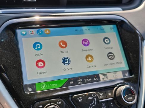 Used 2020 Chevrolet Bolt Premier w/ Infotainment Package FWD image 10