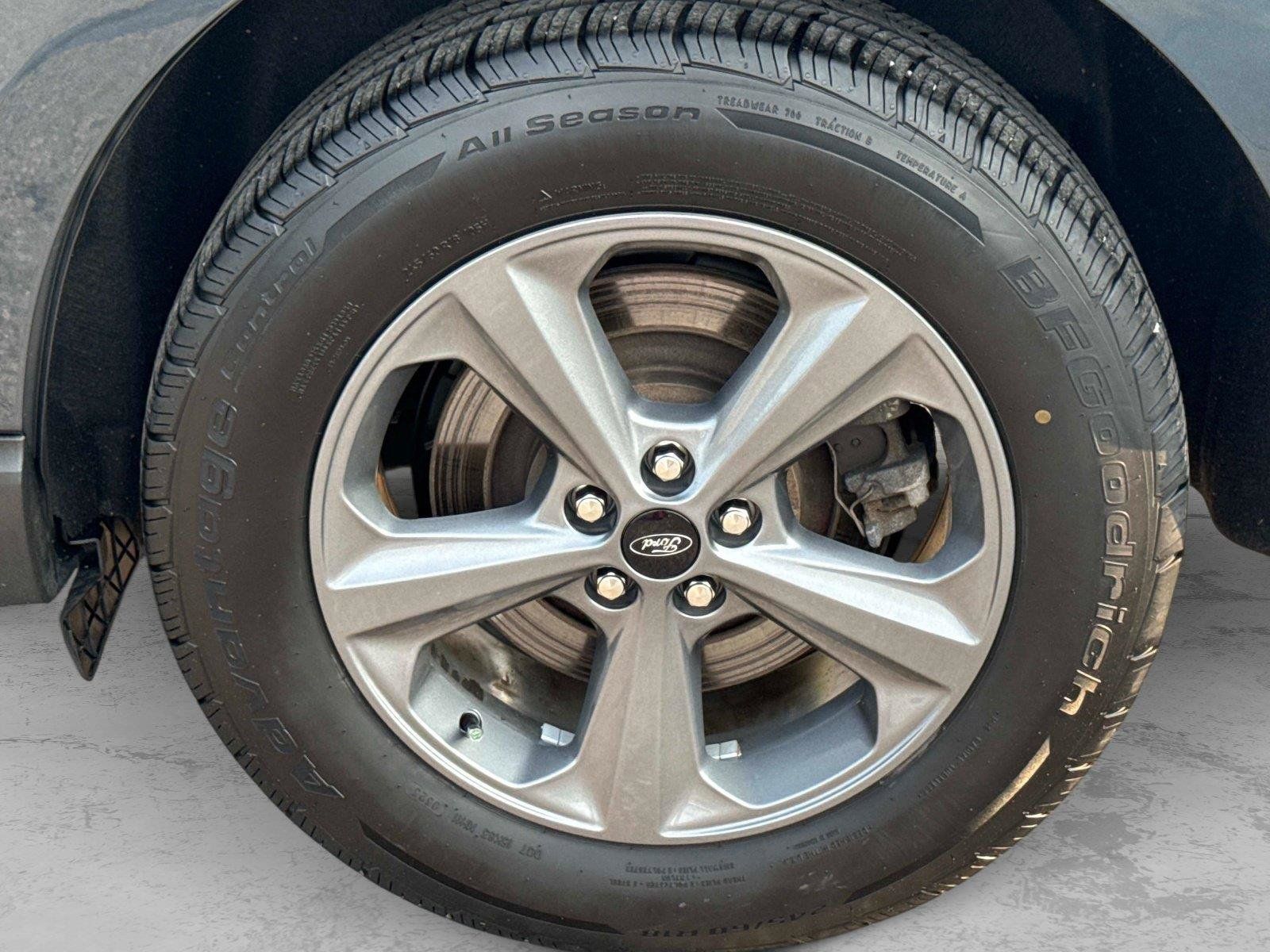 Used 2024 Ford Edge SEL w/ Sport Appearance Package AWD/4WD image 9