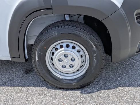 New 2026 RAM ProMaster 2500 w/ Convenience Group FWD image 11