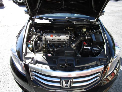 Used 2011 Honda Accord LX-P image 29