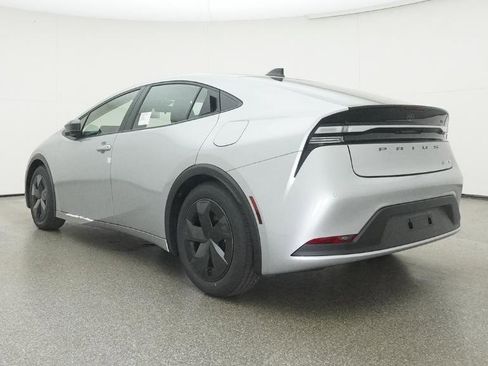 New 2026 Toyota Prius Plug-In Hybrid image 21