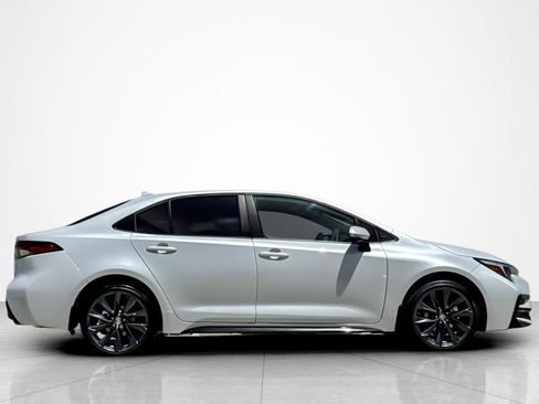 Certified 2025 Toyota Corolla XSE FWD image 6