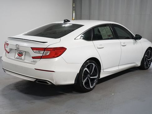 Used 2022 Honda Accord Sport image 8