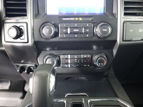 Used 2020 Ford F150 XLT w/ Equipment Group 302A Luxury AWD/4WD image 52