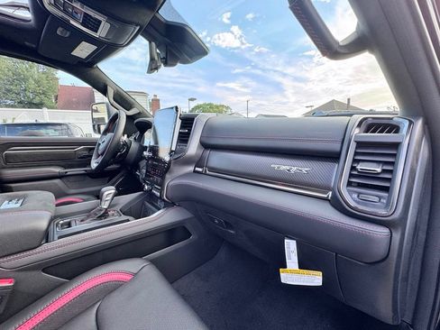 New 2027 RAM 1500 4x4 Crew Cab image 19