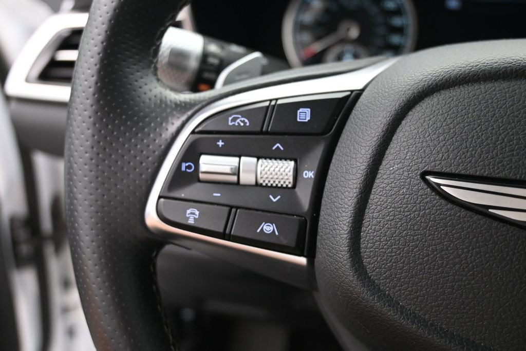 Used 2026 Genesis G70 2.5T RWD image 25