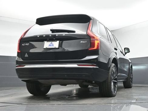 Used 2026 Volvo XC90 B6 Ultra AWD/4WD image 16