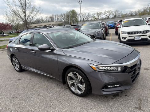 Used 2018 Honda Accord EX-L image 3
