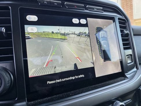 Used 2024 Ford F150 XLT RWD image 19