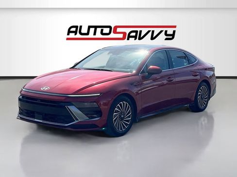 Used 2024 Hyundai Sonata Limited FWD image 3