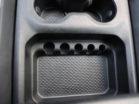 Used 2021 RAM 1500 Big Horn AWD/4WD image 35