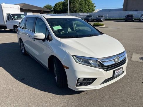Used 2019 Honda Odyssey EX-L image 3