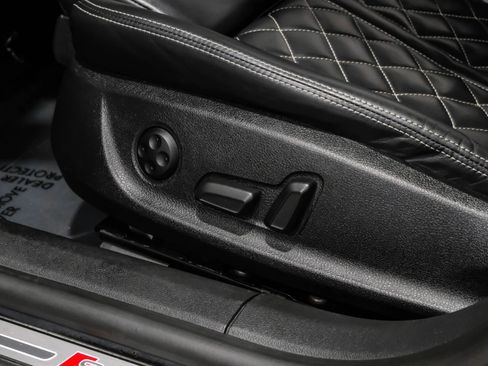 Used 2015 Audi S7 Prestige w/ Black Optic Package image 40