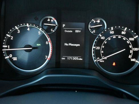Used 2020 Lexus GX 460 Premium w/ Premium Package AWD/4WD image 17