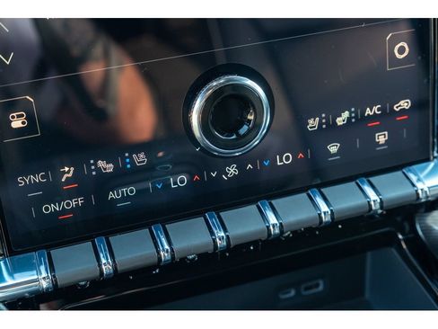 New 2026 GMC Yukon Elevation w/ Elevation Premium Package AWD/4WD image 28