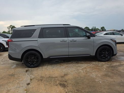 New 2026 Kia Carnival SX FWD image 9
