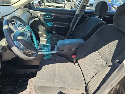 Used 2015 Nissan Altima 2.5 S w/ Power Driver Seat Package FWD image 13