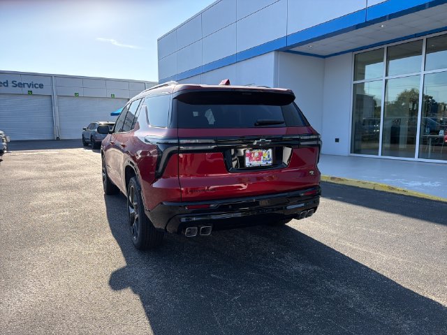 New 2026 Chevrolet Traverse RS FWD image 9