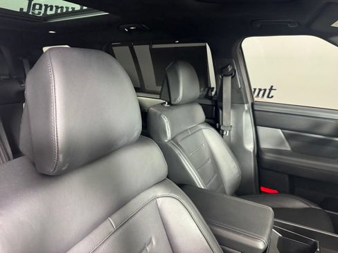 Used 2024 Hyundai Santa Fe Calligraphy AWD/4WD image 39