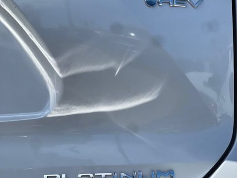 New 2026 Toyota Highlander Platinum AWD/4WD image 7