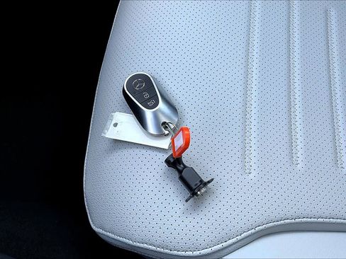 Used 2026 Mercedes-Benz GLC 300 GLC 300 image 15