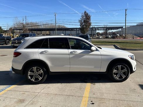 Used 2018 Mercedes-Benz GLC 300 4MATIC image 5