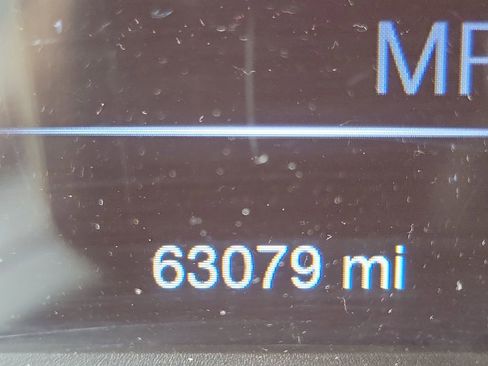 Used 2018 Jeep Grand Cherokee Laredo image 25