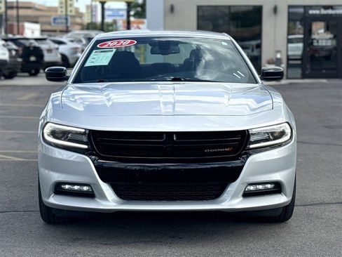 Used 2020 Dodge Charger SXT w/ Blacktop Package AWD/4WD image 2