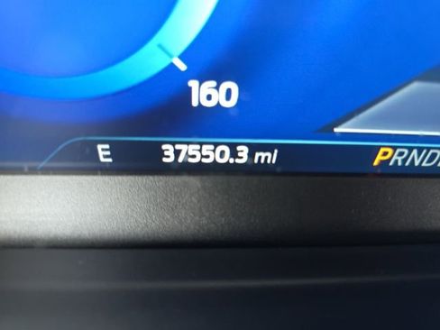 Certified 2022 Ford Escape Titanium image 15