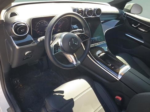 Certified 2025 Mercedes-Benz GLC 300 300 image 18