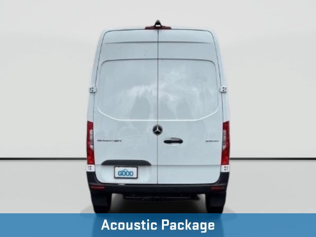 Used 2023 Mercedes-Benz Sprinter 2500 image 4
